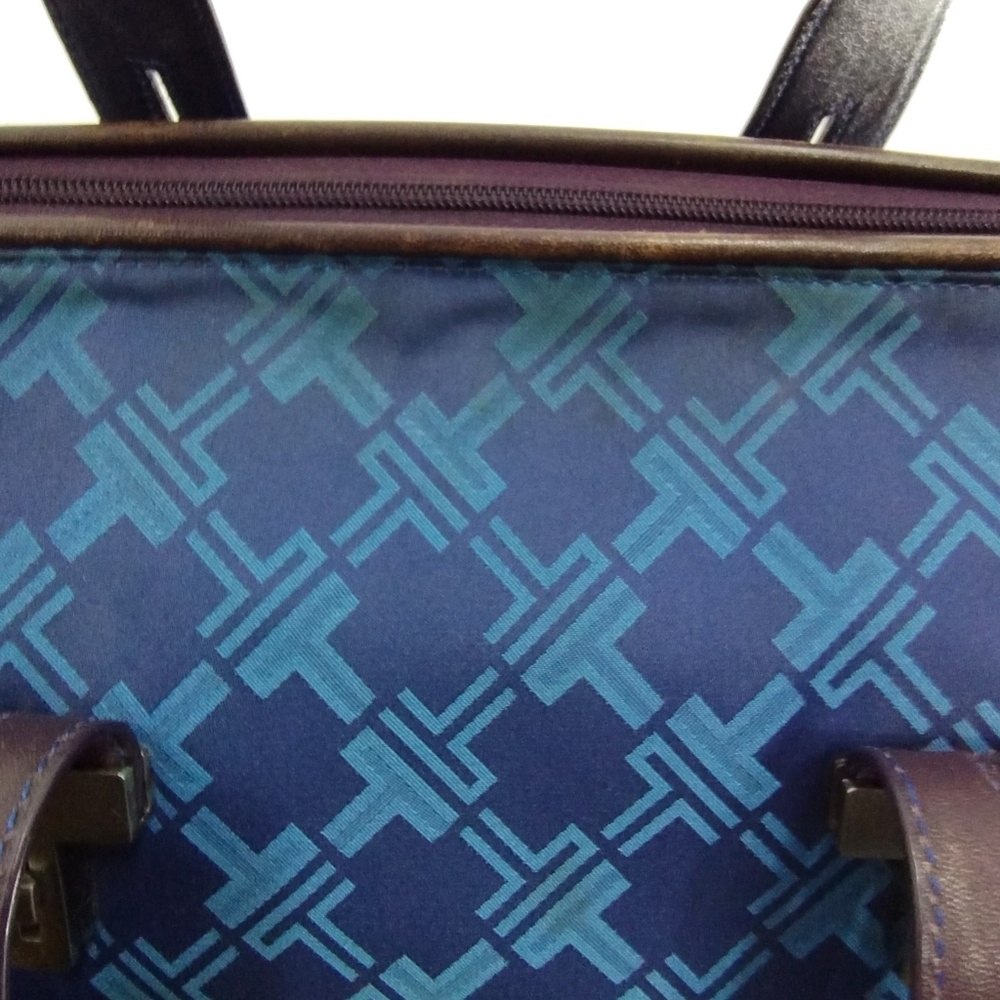 Tumi Voyager‎ Blue Logo Duffle  Bag - Picture 16 of 16